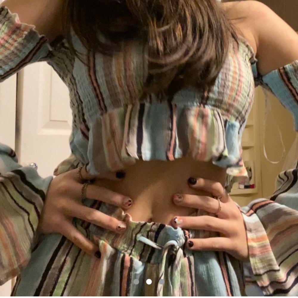 Matching set - Picture 3 of 3